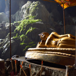 Pvk Photo | Grotte de Tham Poukham, Vang Vieng, Laos